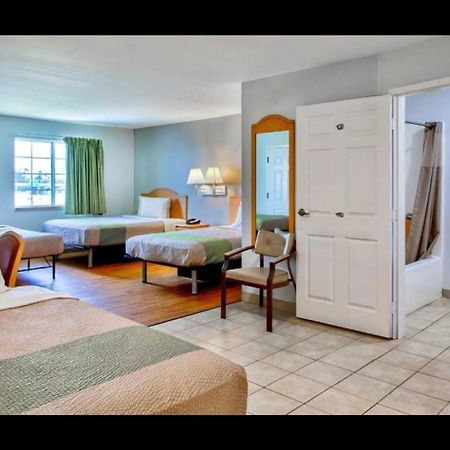 Oyo Townhouse Sulphur,La Extended Stay Exterior foto