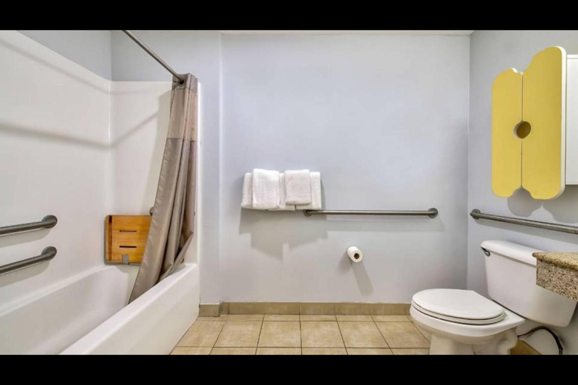 Oyo Townhouse Sulphur,La Extended Stay Exterior foto